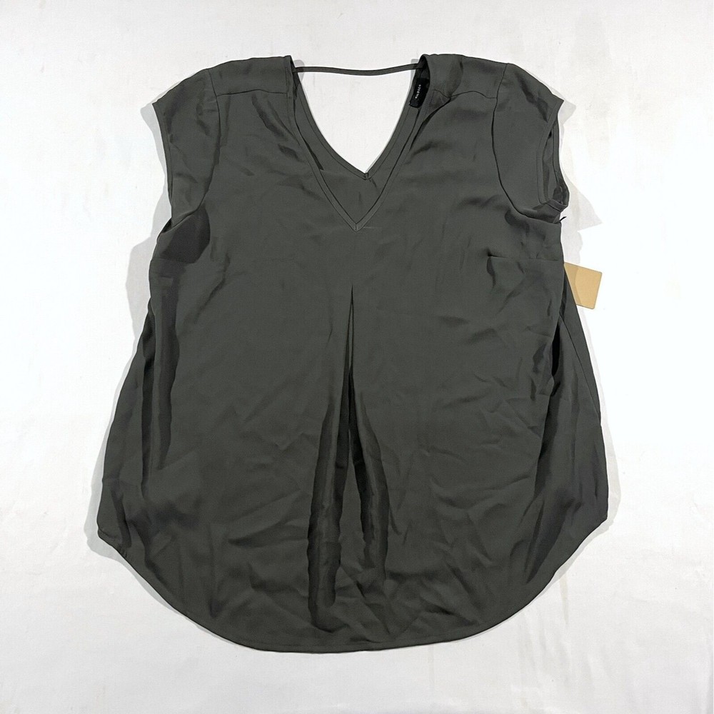 Halogen Womens Grey Beluga V Neck Sleeveless Polyester Flow Blouse Shirt L NWT
